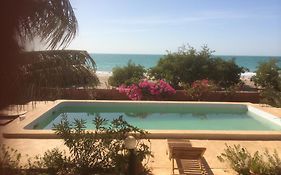 La Sur La Plage Palmarin